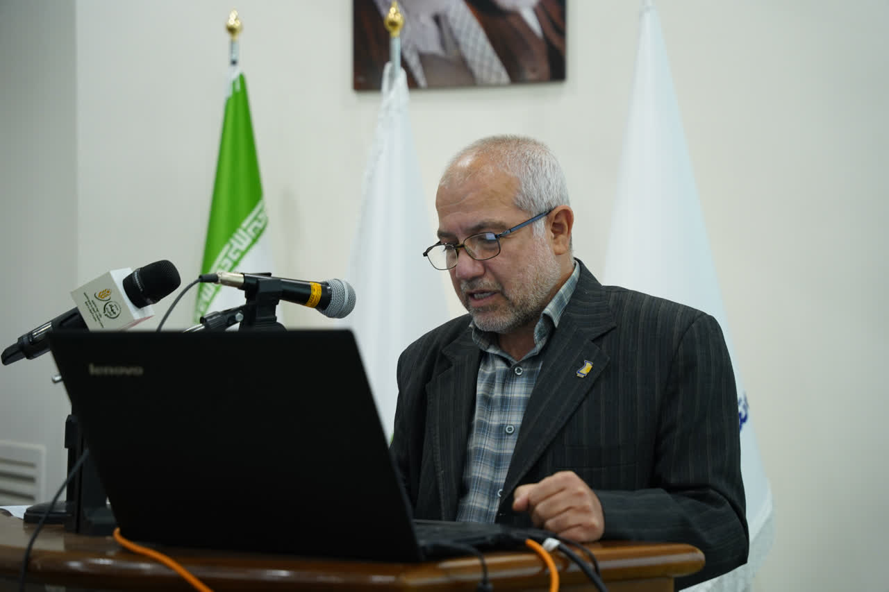  تشریح روند شکل‌گیری برنامه‌های توسعه مهندسی گلخانه و تعیین اولویت‌های تحقیقاتی کشور